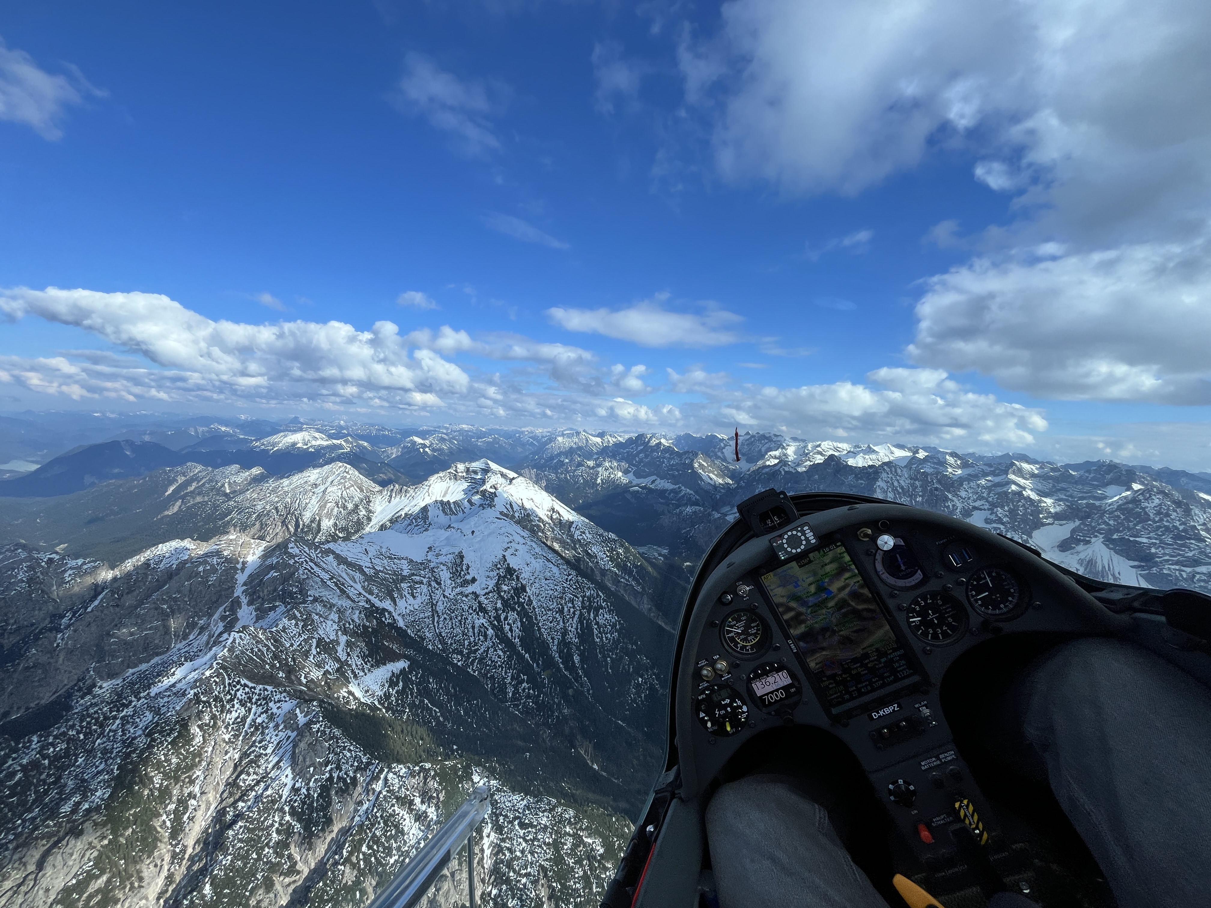 Startvorbereitungen auf dem Flugplatz